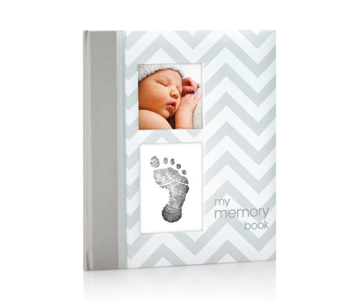 Pearhead first 5 years best sale chevron baby memory book