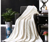 High Quality Single Piece Flannel Super Warm Soft Blanket