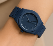 New Ultra Lightweight Unisex Blue Silicone Wristwatch Image