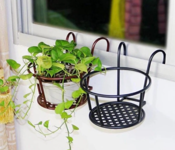 Railing Potted Plant Shelf Set 22 Cm - Black in UAE