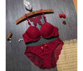 Beautiful Butterfly Embroidered Bridal Wired Lingerie EU 38 - Red in OMAN