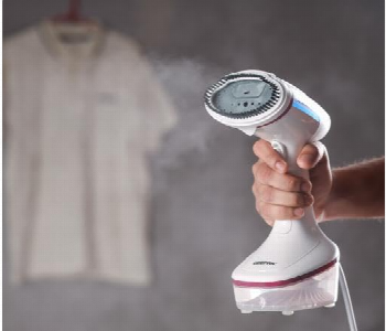 Geepas Ggs25021 1630W Handheld Garment Steamer Equipped With Ceramic Head And Detachable Water Tank Front View - ID 7151409