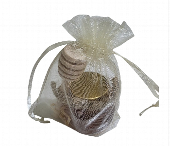 Express Delivery - Luxury Gift Including Thyme Honey Jar And Honey Spoon In A Silk Sheer Organza Bags - ID 7163083