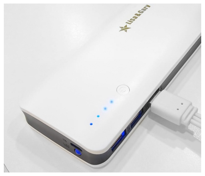 Lisa and Gray Portable Power Bank Dual USB - White 3 in UAE