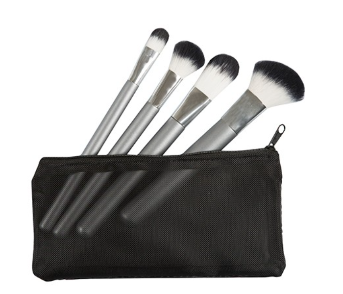 Cecile 4pcs Set Make Up Brush With Bag 1 in OMAN