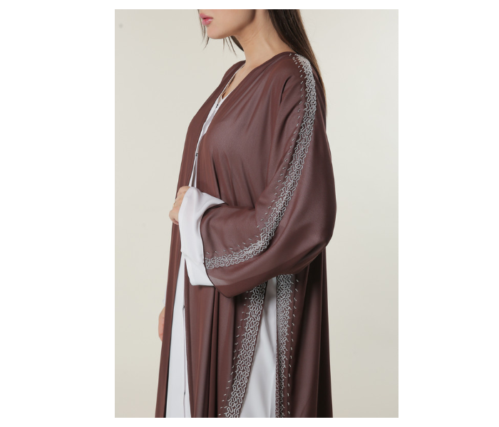 Moistreet Large White and Brown Hand Embroidered Abaya 3 in UAE
