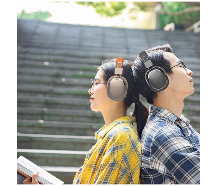 SD-1004 BT5.0 Wireless Headset Over-Ear Headphone Bluetooth Earphone With Mic Game Sports Headphone - Black 3 in UAE