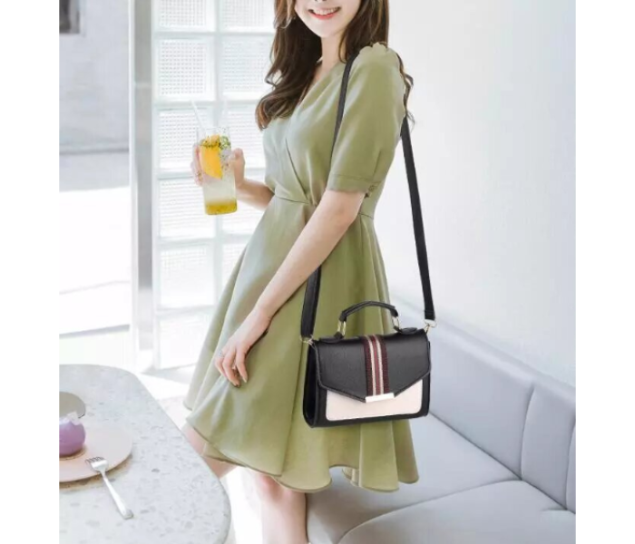 One on sale shoulder handbag