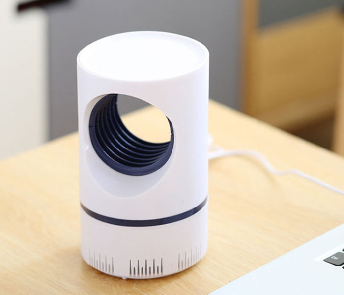 USB Powered Electric Photocatalytic LED Mosquito Killer Light - White 4 in UAE