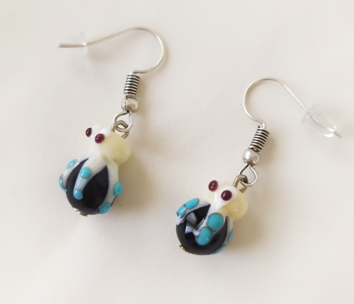 Handmade Glass Art Octopus Jewellery Set - Black and White 2 in UAE