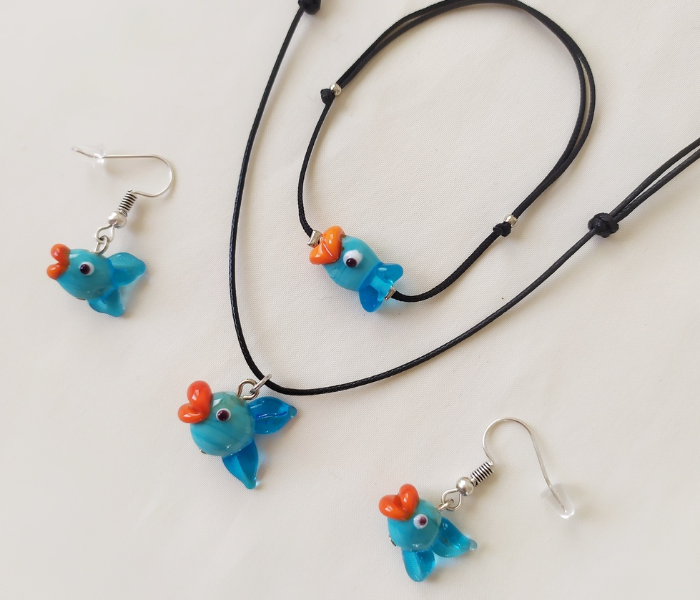 Handmade Glass Art Fish Jewellery Set - Blue and Black 7 in UAE