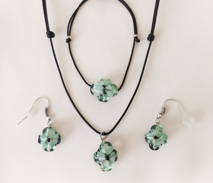 Handmade Glass Art Violet Jewellery Set - Green and Black 1 in UAE