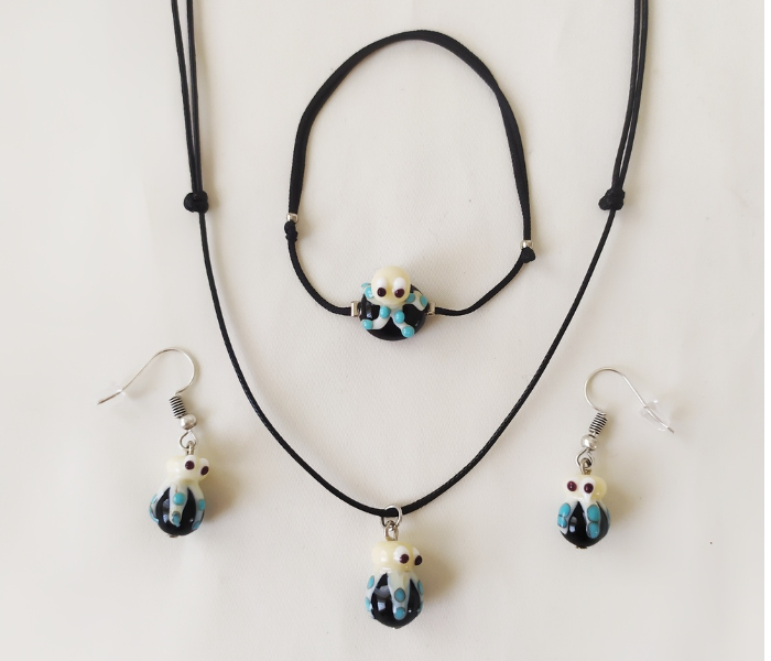 Handmade Glass Art Octopus Jewellery Set - Black and White 1 in UAE
