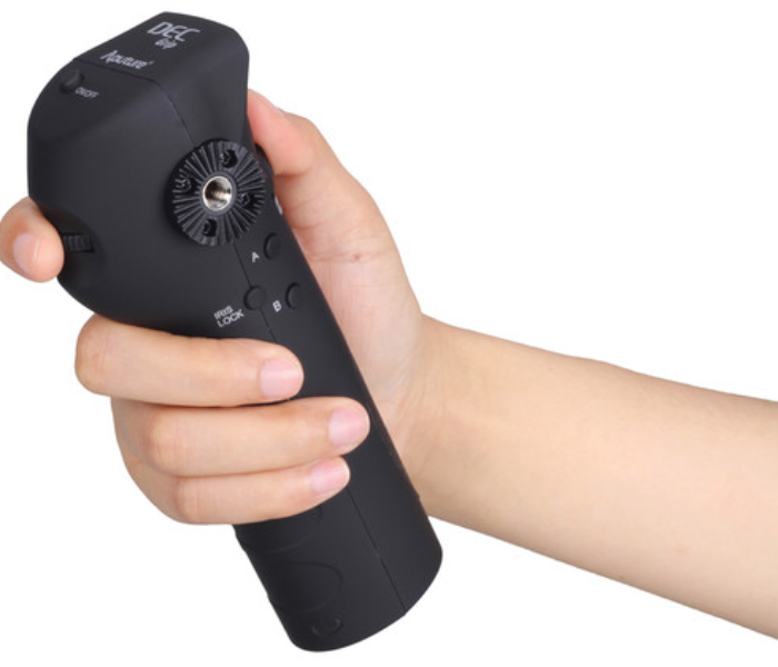Aputure AWP-4177 DEC Wireless Focus and Aperture Controller Adapter for EF and EF-S-Mount - Black 2 in UAE