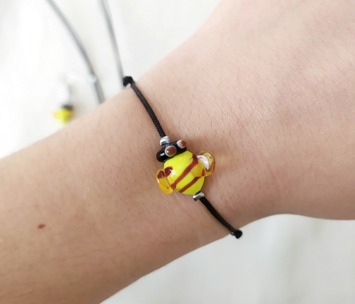 Handmade Glass Art Bee Jewellery Set - Yellow 3 in UAE