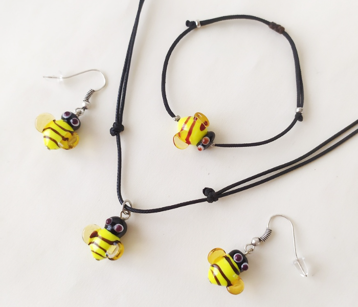 Handmade Glass Art Bee Jewellery Set - Yellow 4 in UAE
