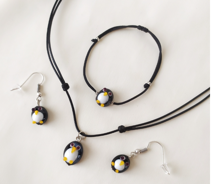 Handmade Glass Art Penguin Jewellery Set - Black 4 in UAE