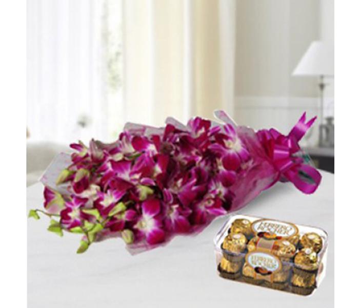 Arabian Florist Little Happiness 10 Orchid Flowers with Box of 16 Ferrero Rocher Candy - Zoom Image