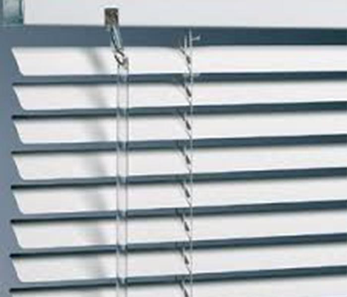 Jassco JAS-013 100 x 100cm Aluminium Venetian Blind with Installation - White & Grey - Zoom Image