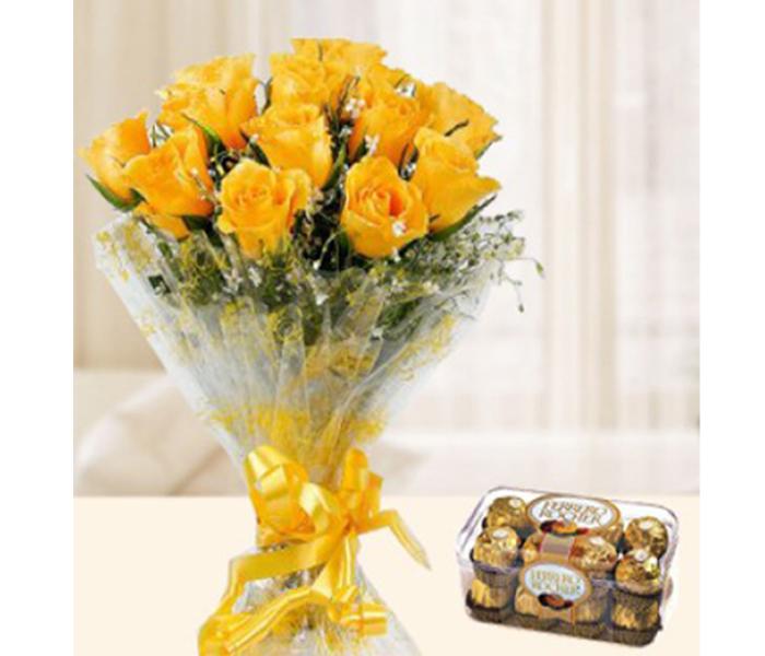 Arabian Florist 12 Yellow Roses with Pack of 16 Ferrero Rocher - Zoom Image