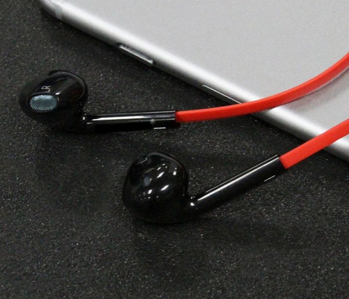 Trands TR-HS8325 In Ear Wired Stereo Earphone with Mic - Black & Red - Zoom Image 3