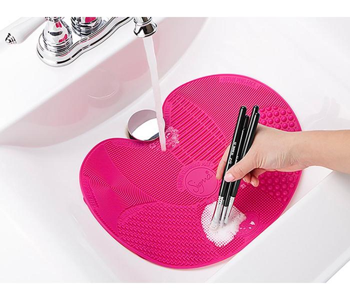 Sigma Brush Cleaning Mat - Pink - Zoom Image 3