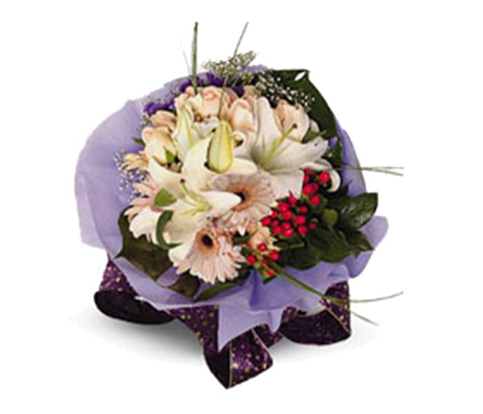 Arabian Florist One Fine Day 6 White Roses 3 White Oriental Lillies & 4 White Carnations - Zoom Image