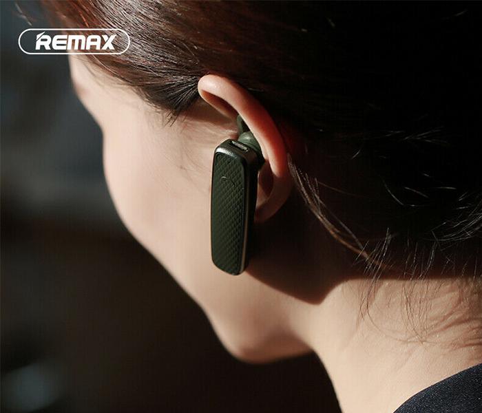 REMAX T26 V.4 Wireless Headset with Microphone - Black - Zoom Image 4