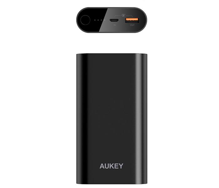 Aukey PB-T15 10050mAh QC 3.0 Two Way Power Bank - Black - Zoom Image 4