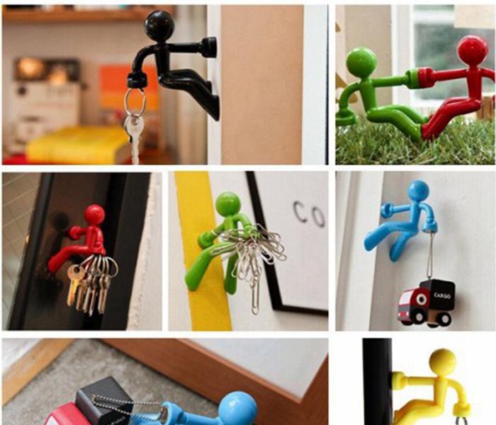 Wall Climbing Man Magnet Key Chain Holder - Assorted - Zoom Image 4