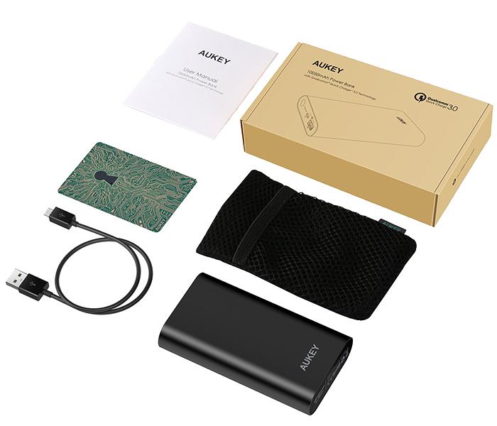 Aukey PB-T15 10050mAh QC 3.0 Two Way Power Bank - Black - Zoom Image 6