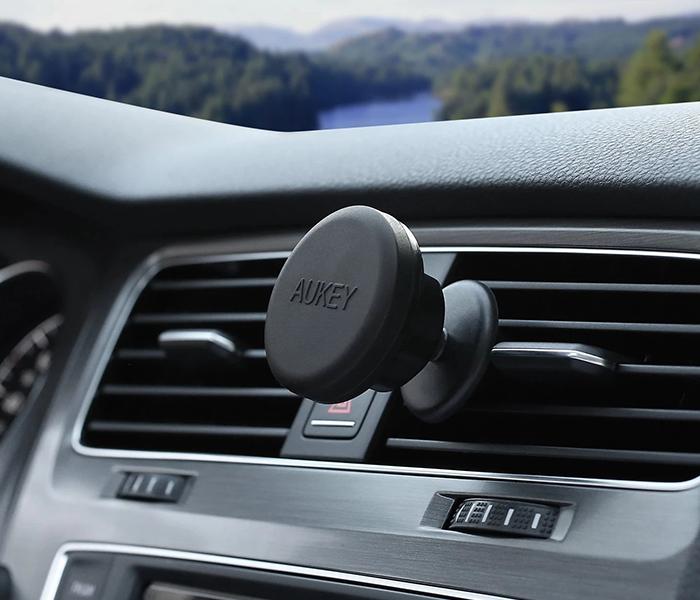 Aukey HD-C38 Air Vent Magnetic Car Phone Holder - Black - Zoom Image 2