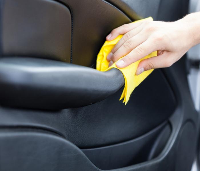 Car Interior Wet Wipes - Yellow - Zoom Image