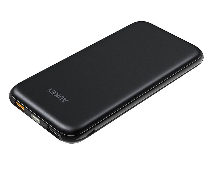 Aukey PB-T18 10000mAh QC 3.0 Dual Port Power Bank - Black - Zoom Image 4