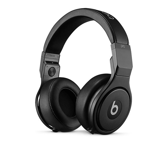 Apple MHA22ZM/B Beats Pro Over-Ear Headphones with Microphone - Black - Zoom Image 1