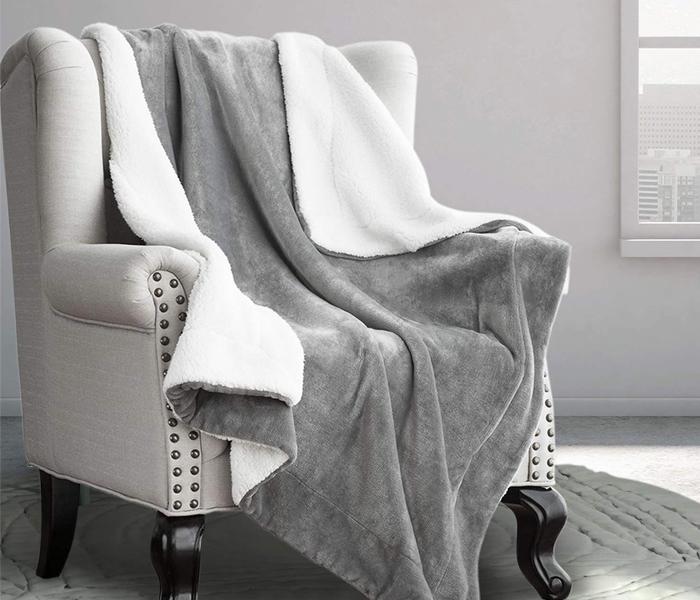 Throw Blanket Silver Grey Travel/Single Size (130 x 150cm) Fleece Bed Throws Warm Reversible Microfiber Solid Blankets for Bed and Couch - Zoom Image 5