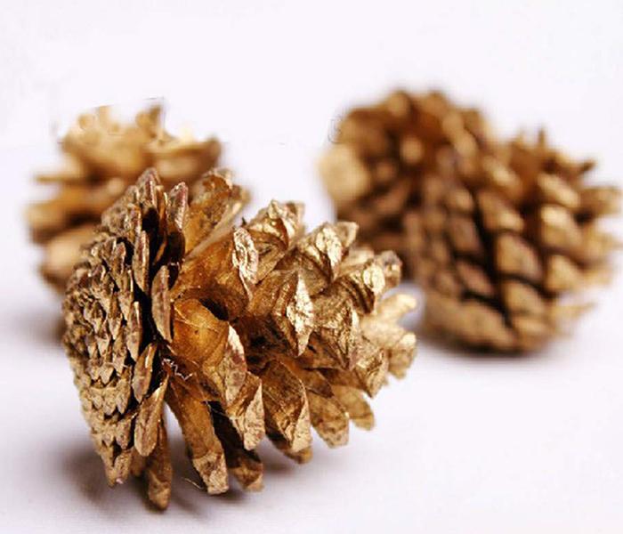 KMTE 10 Pieces Christmas Pine Cones with Red Glitters - Golden - Zoom Image 2