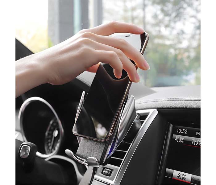 Hoco CA34 Elegant In-Car Phone Holder with Wireless Charging for 4-6.5 inch Mobile Phones, Silver - Zoom Image 5