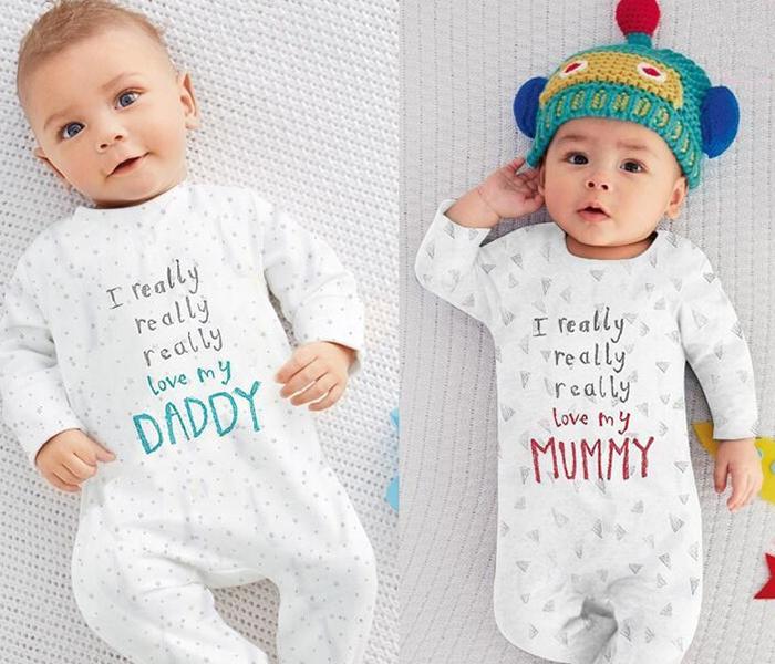 Little Wings 2 Pcs 3 months I Love My Mom and Dad Newborn Baby Rompers Set - White - Zoom Image 4