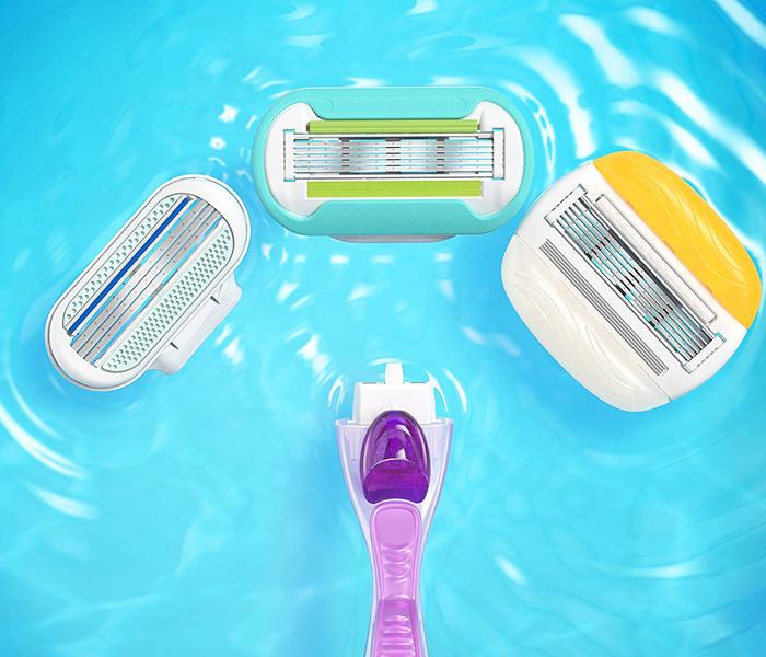 Gillette Venus Embrace Purple Razor with 4 Cartridges - Zoom Image 2