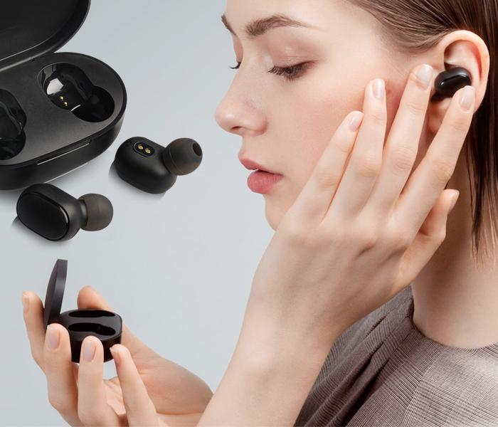 Xiaomi Mi Earbuds Global - Black - Zoom Image 2