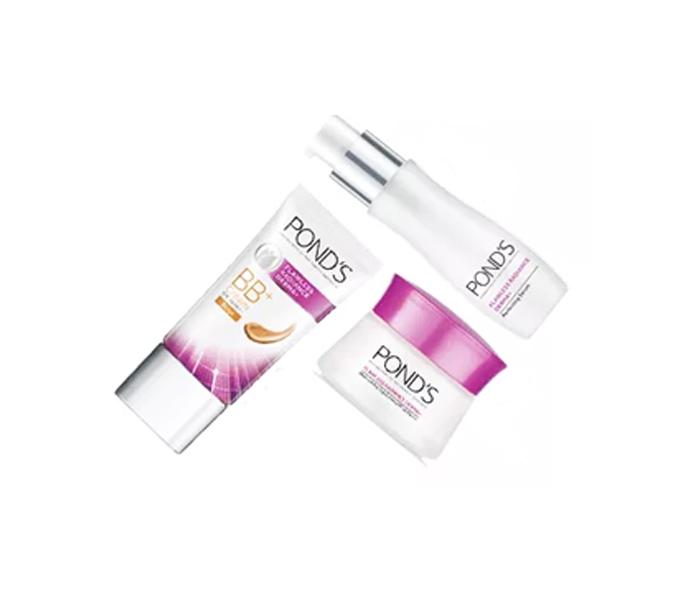 Pond's Flawless Radiance Derma+ BB+ Cream SPF 30 PA++ - Beige - Zoom Image 1