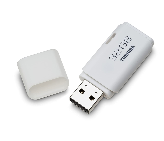 Toshiba U202 32GB TransMemory USB 2.0 Flash Drive - White - Zoom Image 1