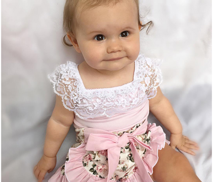 Little Wings 6 months Sleeveless Lace Vest Tops and Ruffled Floral Shorts - Pink - Zoom Image 2