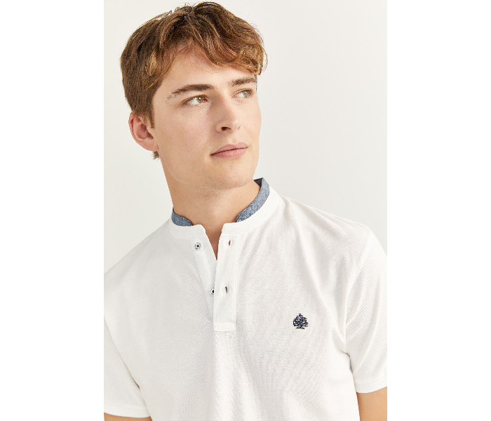 Springfield SS20 Basic Solid Slim Fit Polo T-Shirt With Double Mandarin Collar X-Small For Men - White - Zoom Image 2