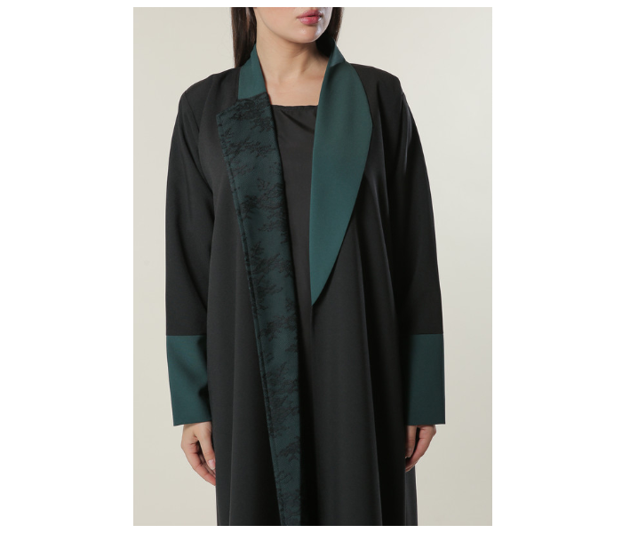 Moistreet Extra Large Black Abaya with Contrast Panels Overlaid with Net Lace - Zoom Image 3