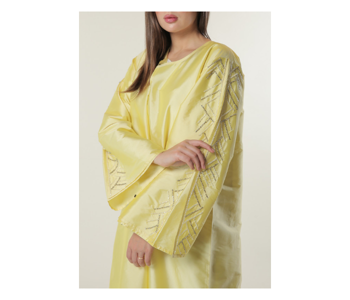 Moistreet Large Yellow Abaya with Embellished Sleeves - Zoom Image 4