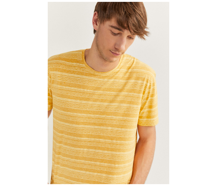 Springfield SS20 Short Sleeve Knitted T-shirt Medium For Men - Mustard - Zoom Image 2