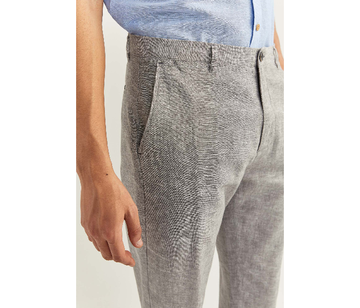 Springfield SS20 Solid Sport Trousers Chinos EU 42 For Men - Grey - Zoom Image 4