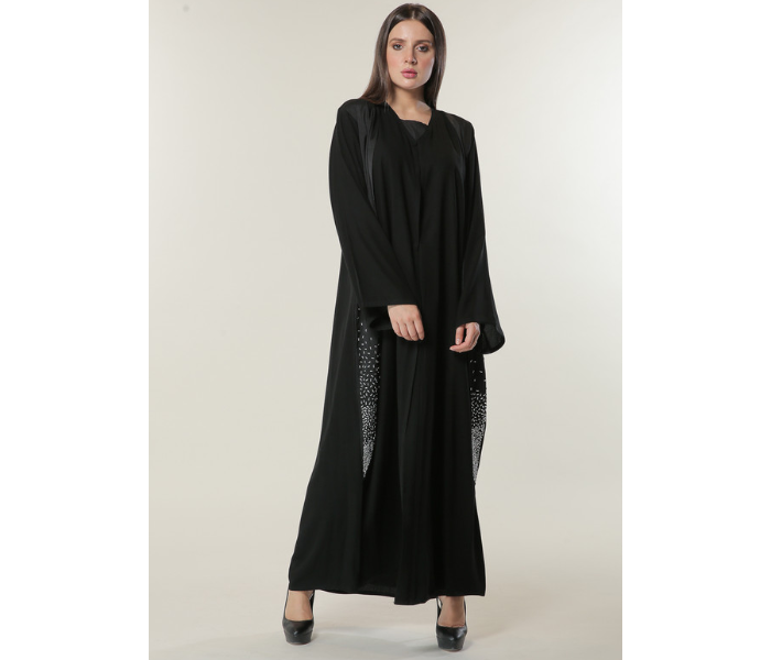 Moistreet Extra Large Black Abaya with Handwork on Twin Panels - Zoom Image 2